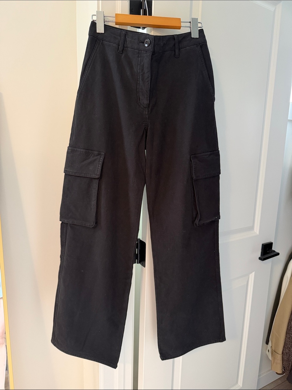 Wilfred Black Highway Cargo Pants